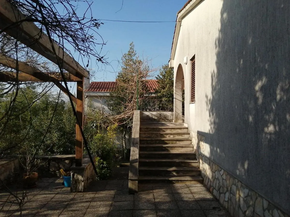Haus Convallaria Villa Pinezici