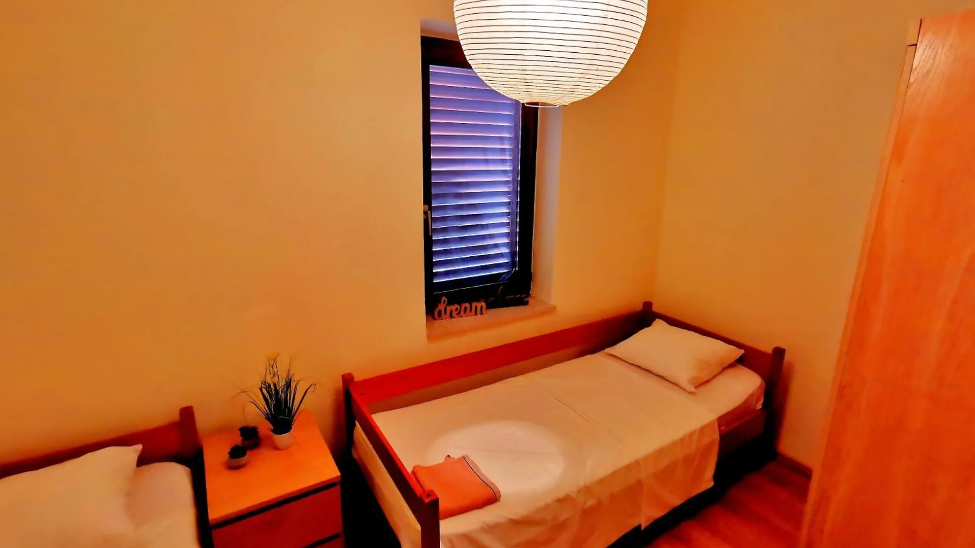 Haus Convallaria Villa Pinezici  0*, Pinezici (Krk) Croatia